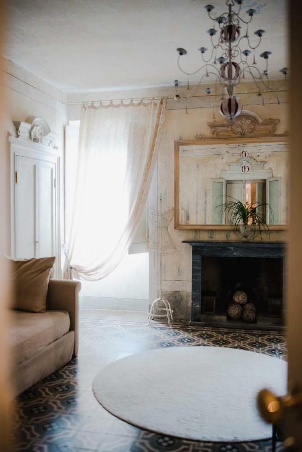 Regina Teodolinda Suites Laglio Luaran gambar