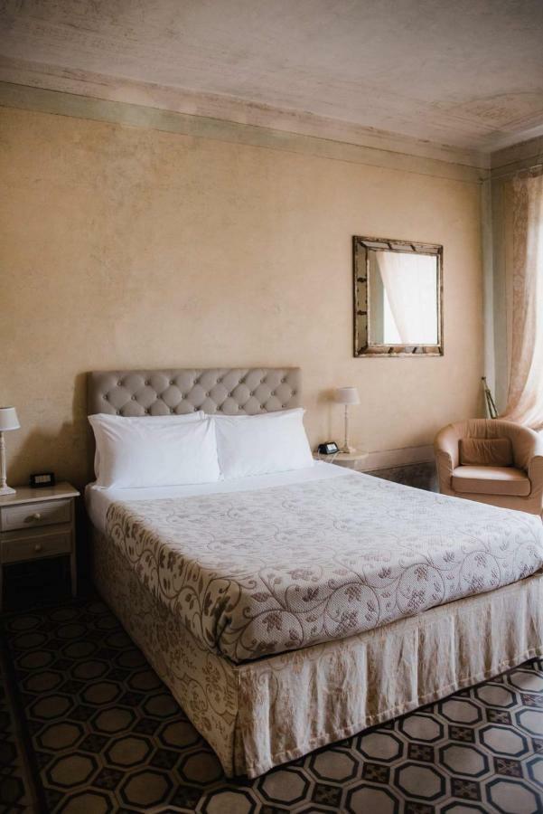 Regina Teodolinda Suites Laglio Luaran gambar