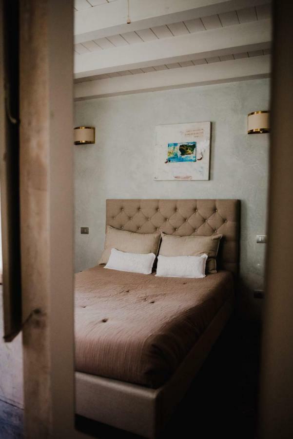 Regina Teodolinda Suites Laglio Luaran gambar